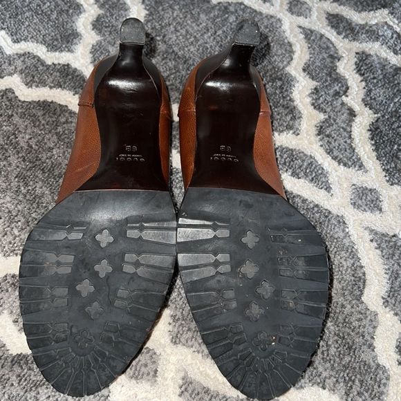 •Gucci horse bit heeled loafer• - Picture 10 of 13